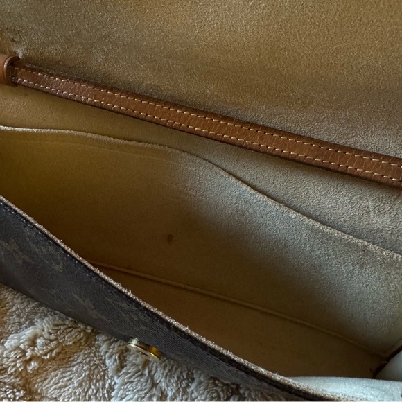 Louis Vuitton Twin GM Monogram Crossbody Vintage Long Flap Pochette Authentic - Picture 4 of 16